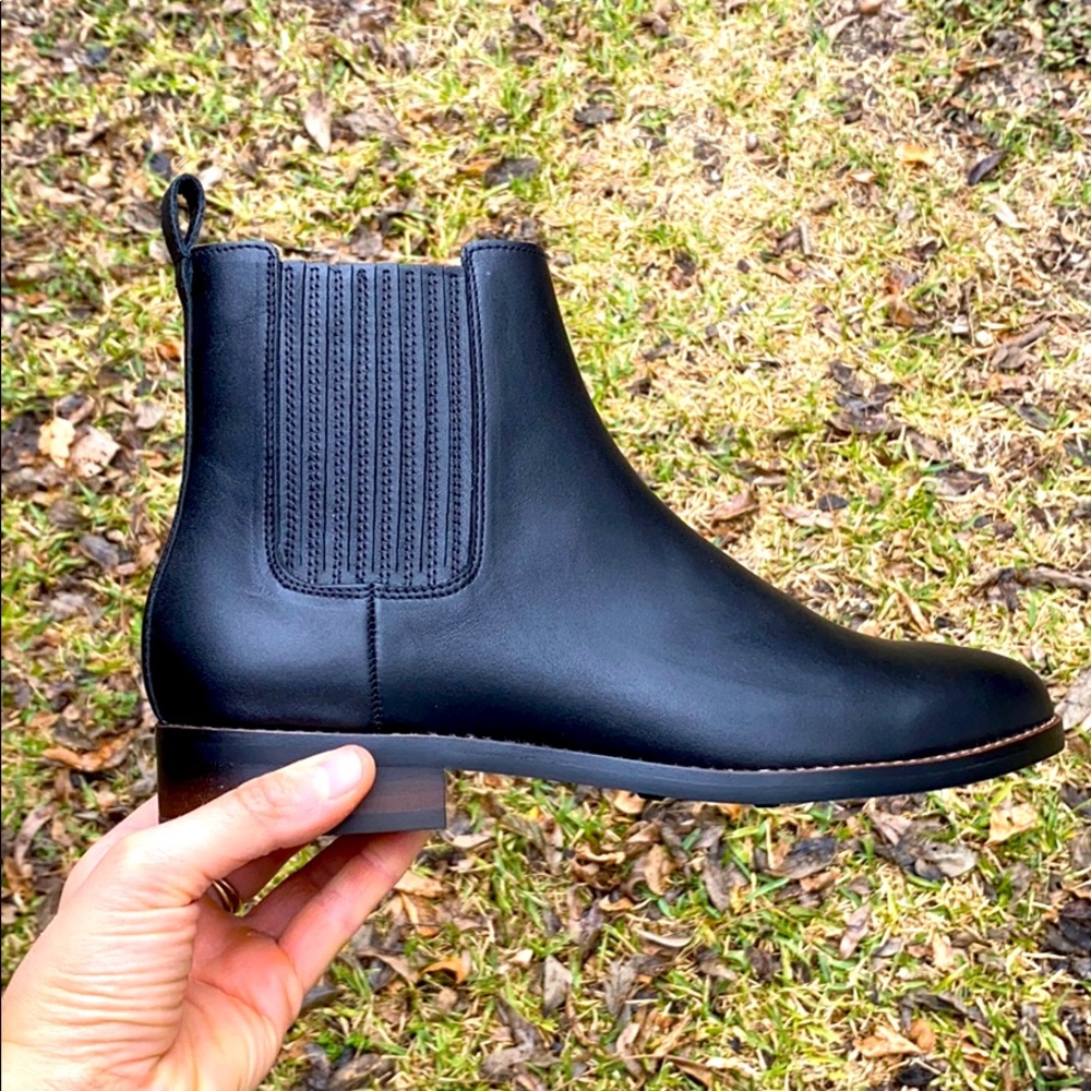 Thursday Black Dreamer Chelsea Boot size 10